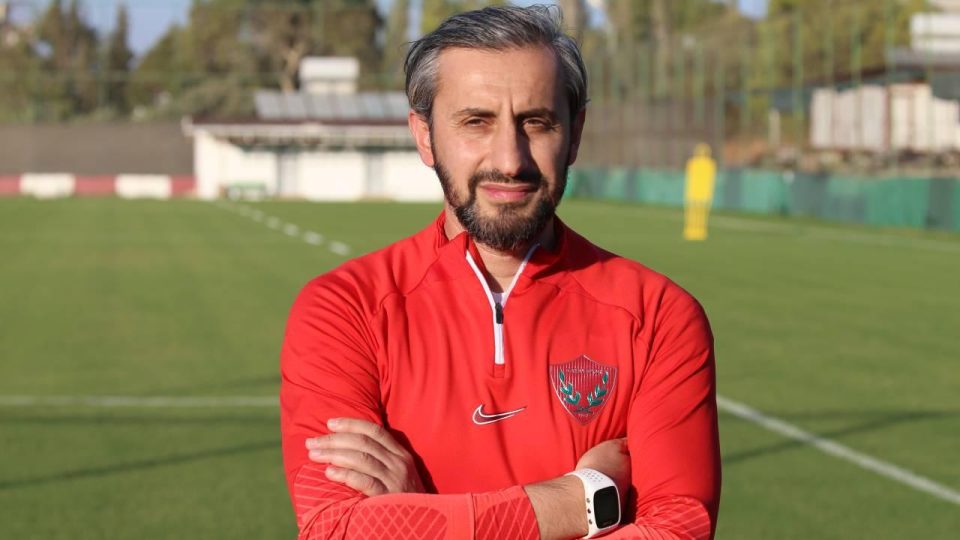 Serkan Özbalta istifa etti