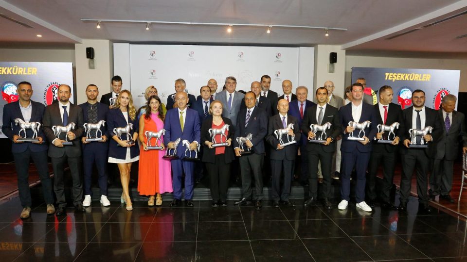 TJK Nimet Üyken Basın Ödülleri sahiplerini buldu