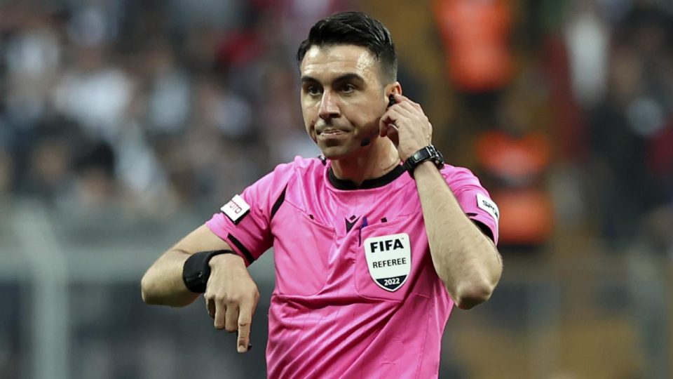 UEFA’dan Türk hakemlere görev