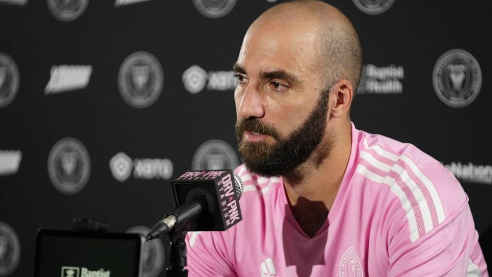 Gonzalo Higuain’den emeklilik kararı