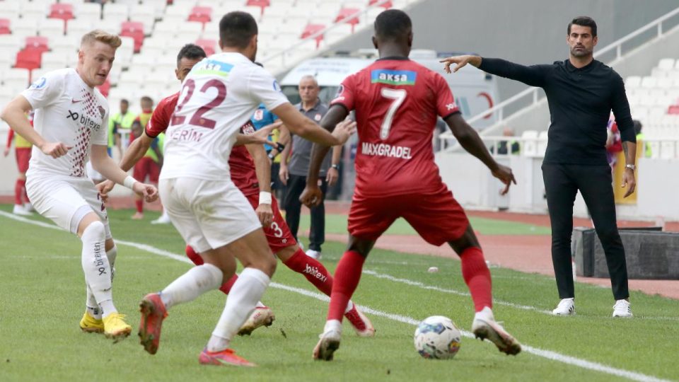 Hatayspor Volkan Demirel yönetiminde 2’de 2 yaptı