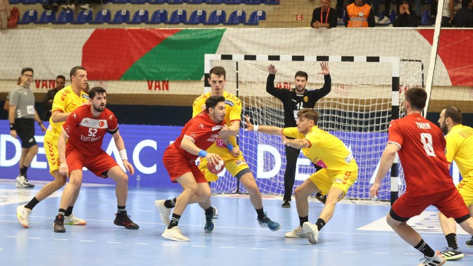 Hentbolda Milli Takım Kuzey Makedonya’ya yenildi