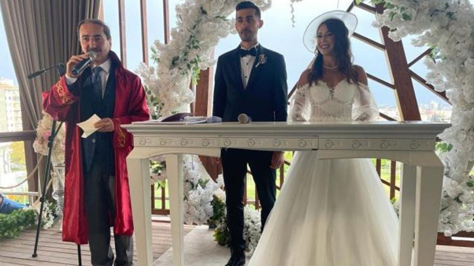 Milli pentatlet İlke Özyüksel Harun Mihrioğlu ile dünya evine girdi