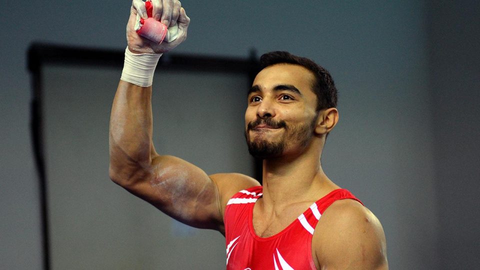Milli sporcu Ferhat Arıcan paralel bar aletinde altın madalya kazandı