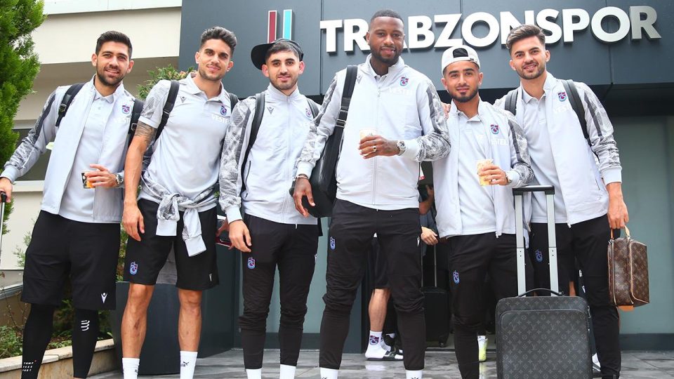 Trabzonspor Monaco karşılaşması için Fransa’ya gitti