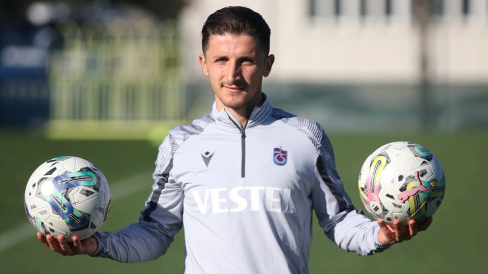 Trabzonsporlu Enis Bardhi başarılı olacaklarına inanıyor