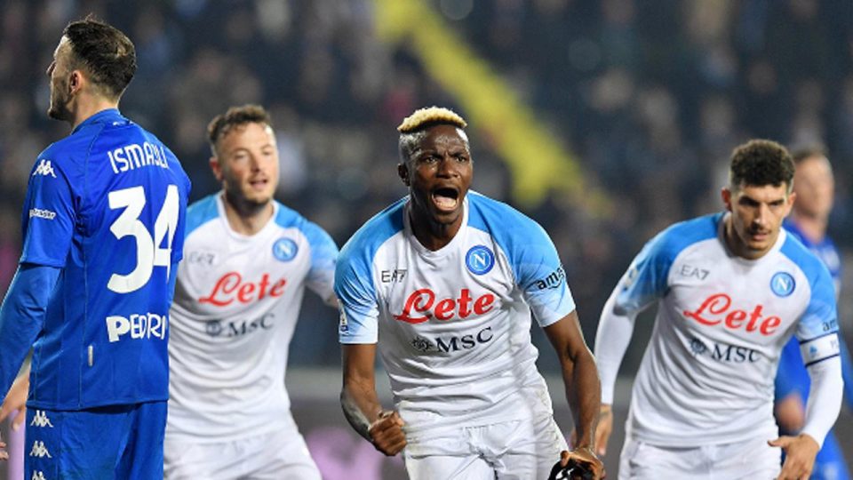 Napoli, galibiyet serisini Empoli karşısında da sürdürdü