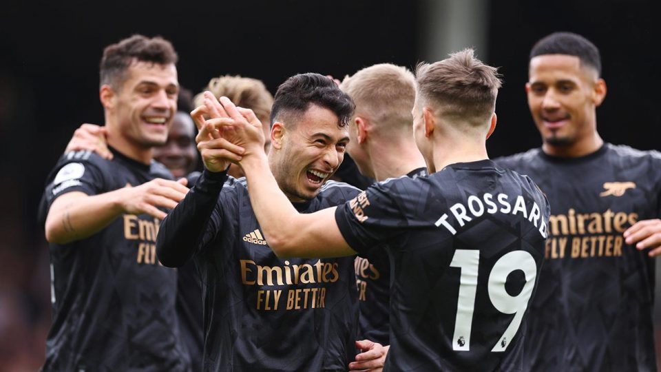 Arsenal 3 puanı 3 golle aldı