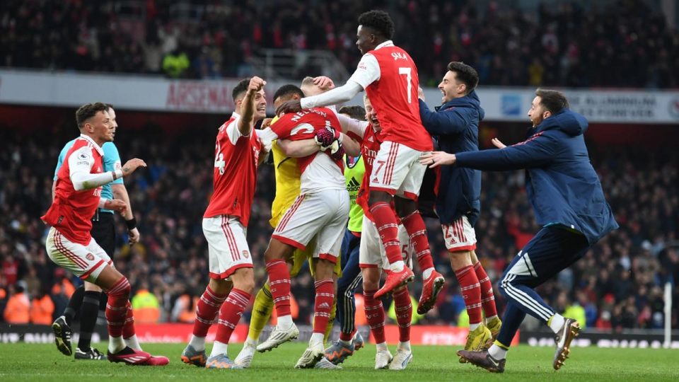 Arsenal uzatma dakikalarında kazandı