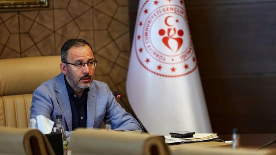 Bakan Kasapoğlu’ndan Alanya Kestelspor’a “geçmiş olsun” mesajı