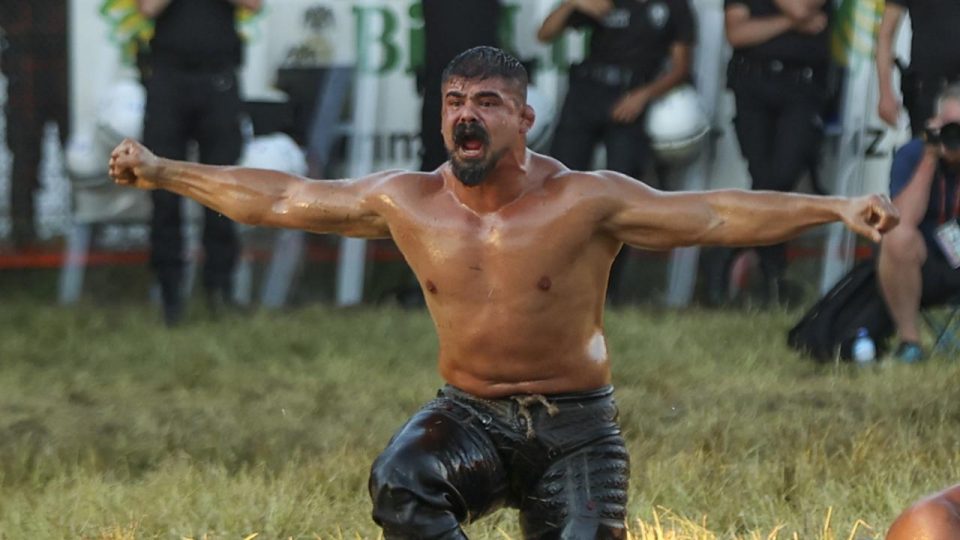 Başpehlivan Cengizhan Şimşek’in cezasında yürütmeyi durdurma kararı verildi