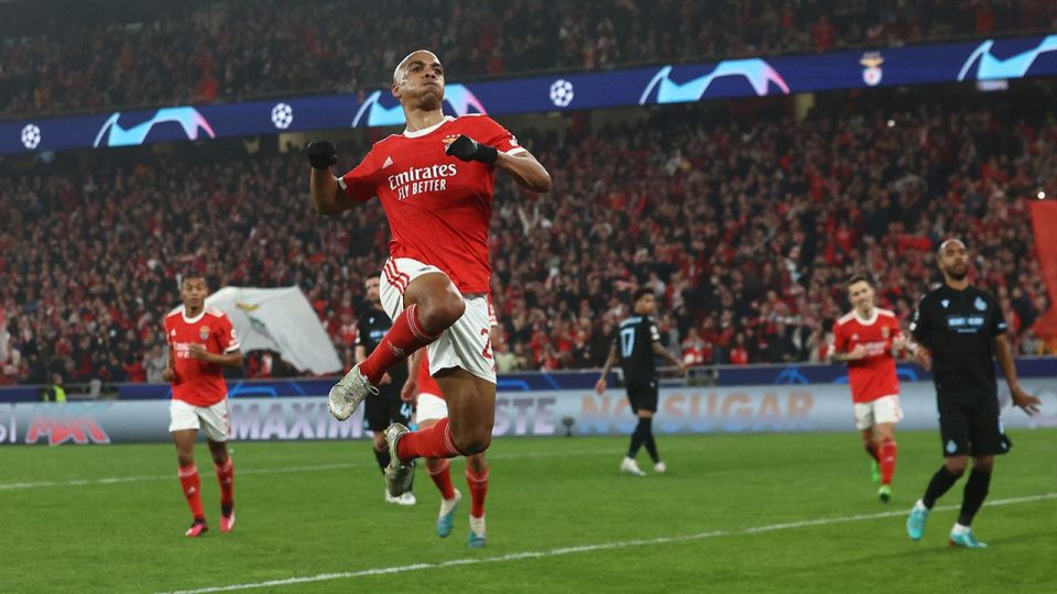 Benfica çeyrek final biletini 5 golle aldı
