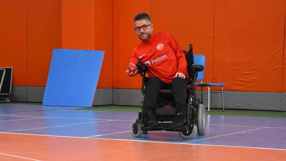 Kas hastası sporcu Boccia Milli Takımı’nın başarısı için ter döküyor