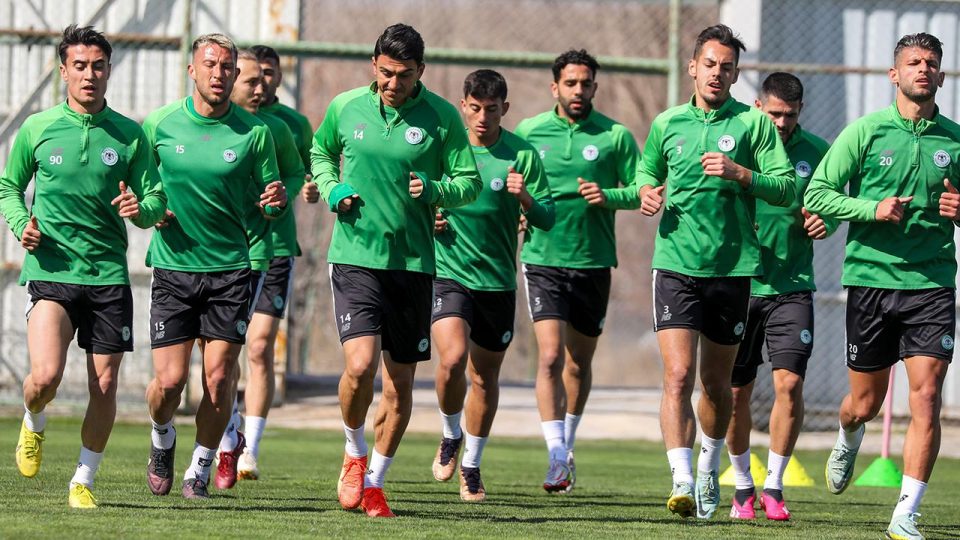 Konyaspor Galatarasay’ın galibiyet serisini sonlandırmanın peşinde