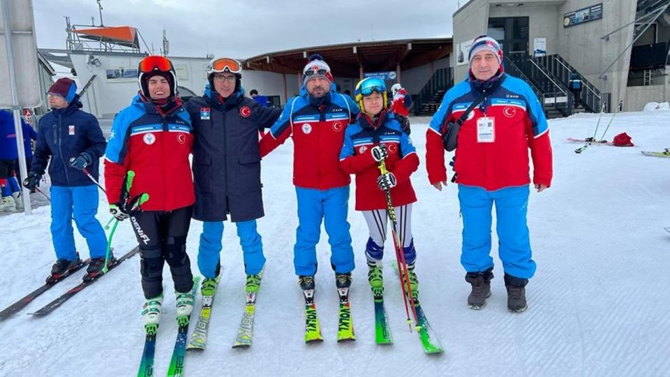 Özel milli sporcular VIRTUS Dünya Kayak Şampiyonası’nda ter döküyor
