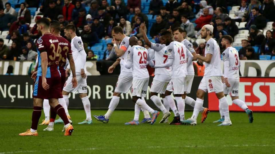 Trabzonspor’un rakibi Ümraniyespor