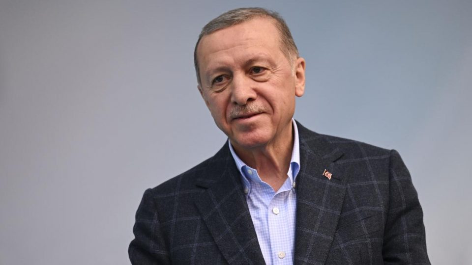 Cumhurbaşkanı Erdoğan, Fenerbahçe’yi tebrik etti