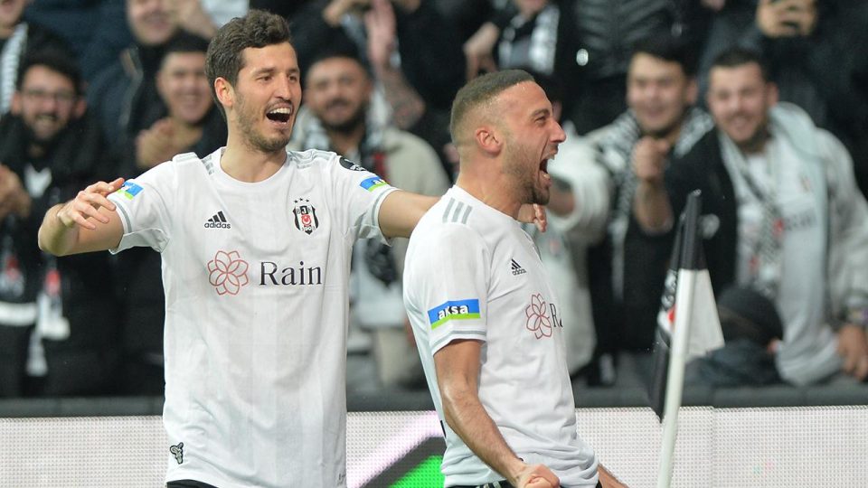 Beşiktaş’ta gözler Cenk Tosun ve Salih Uçan’da