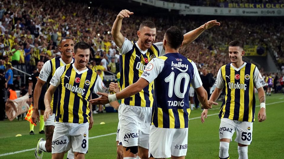 Fenerbahçe 15 günde 5 maça çıkacak