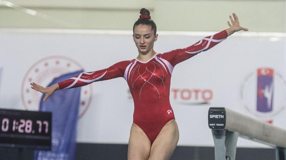 Milli sporcu Sevgi Seda Kayışoğlu altın madalya kazandı