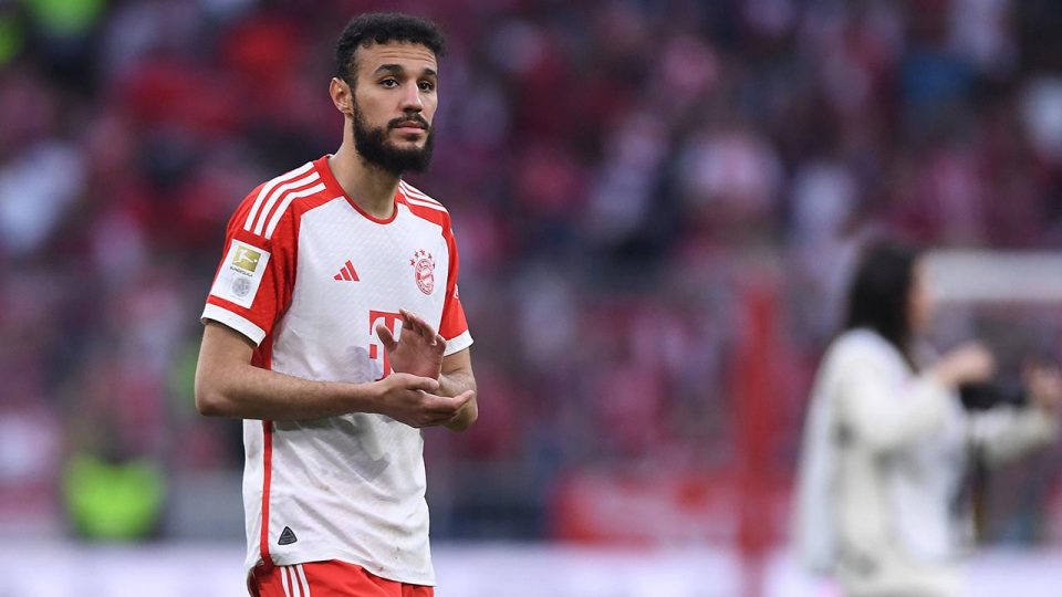Bayern Münih Filistin paylaşımı yapan Mazraoui’ye sahip çıktı