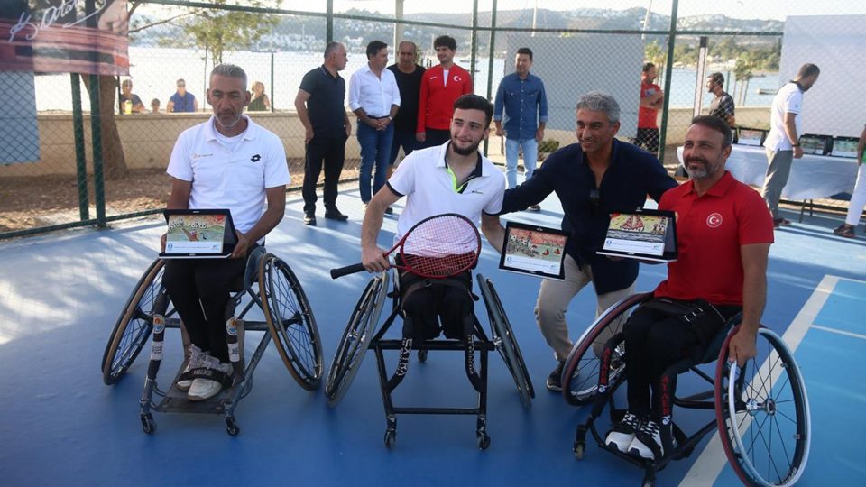 Bodrum’daki Tekerlekli Sandalye 100. Yıl Tenis Turnuvası tamamlandı