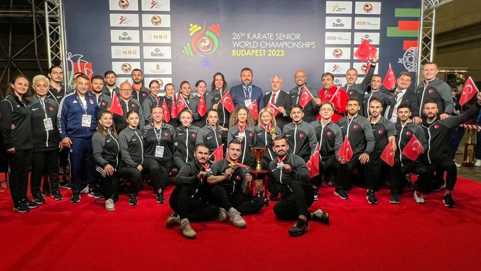 Erkek Kata Milli Takımı dünya ikincisi oldu