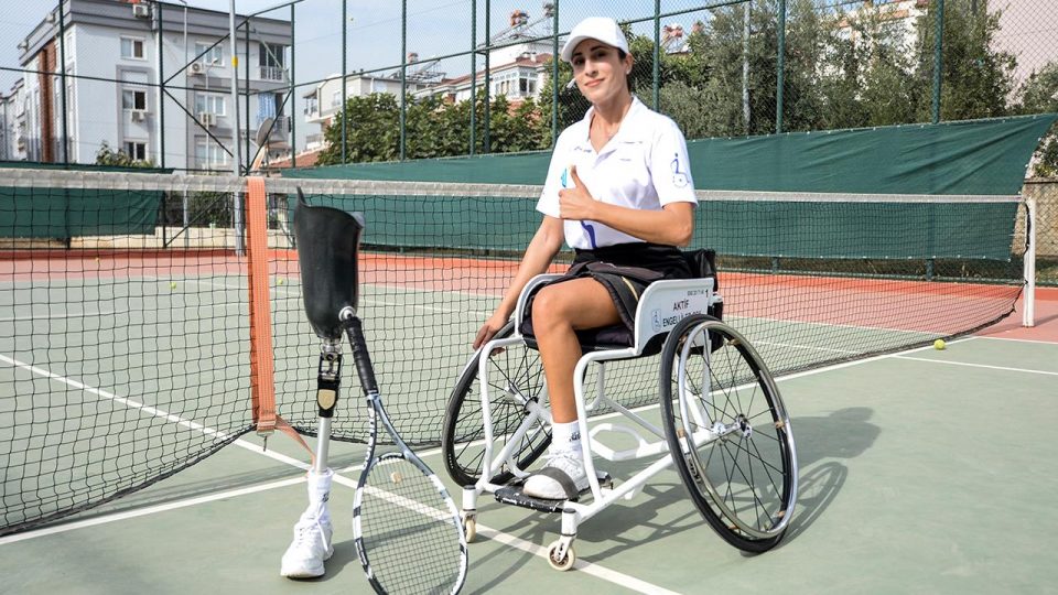 Ampute üniversite öğrencisi spor için ikinci üniversite okuyor