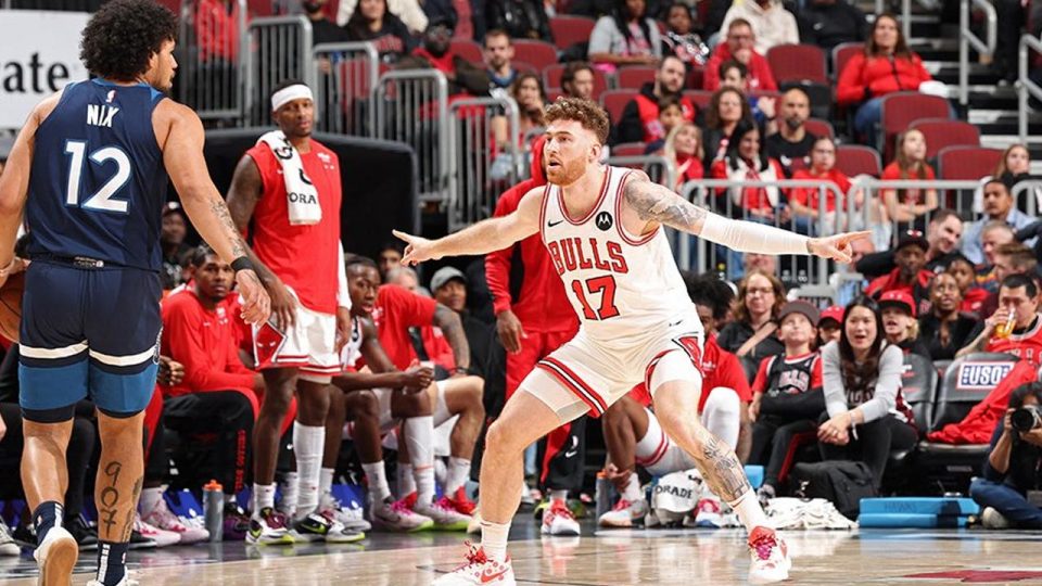 Onuralp Bitim Windy City Bulls formasıyla ilk maçında çıktı